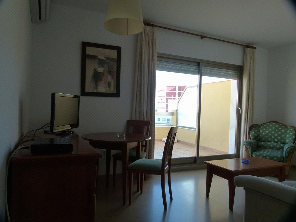 Apartamentos Proamar Torre Del Mar Rom bilde